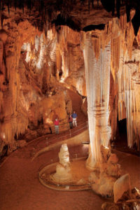 original_Luray-Caverns-Double-Column-w-people.jpg