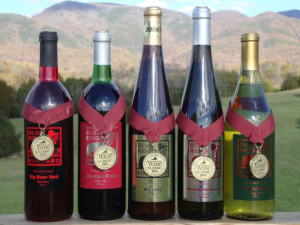 original_blue-ridge-vineyard-bottles-wine-botetourt0.png