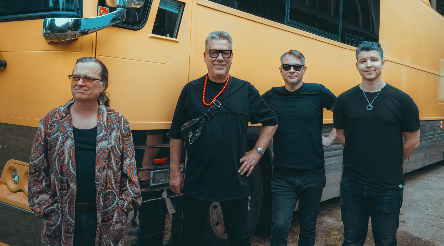 Violent Femmes at Elmwood Park